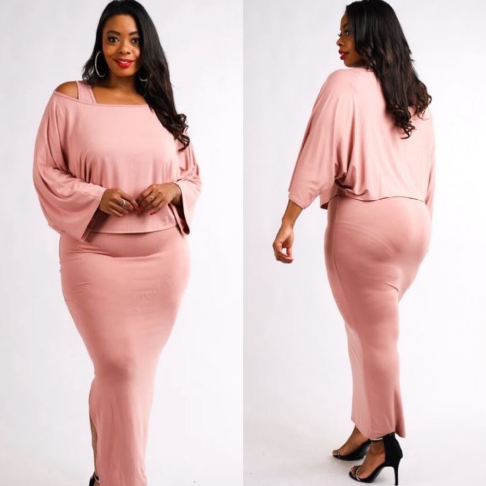 Plus Size Dress w/ Top 👗👗
